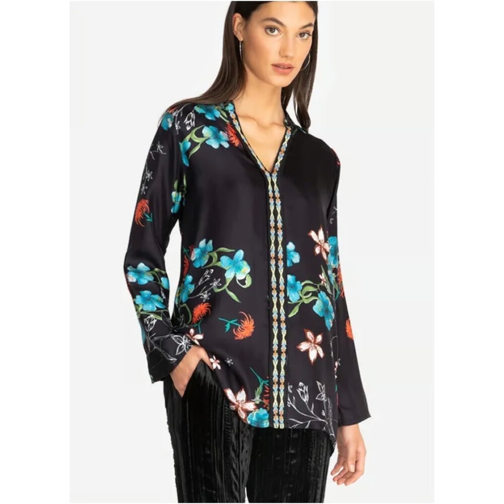 NWOT Johnny Was Silk Embroidered Top Tunic Becca Black Floral